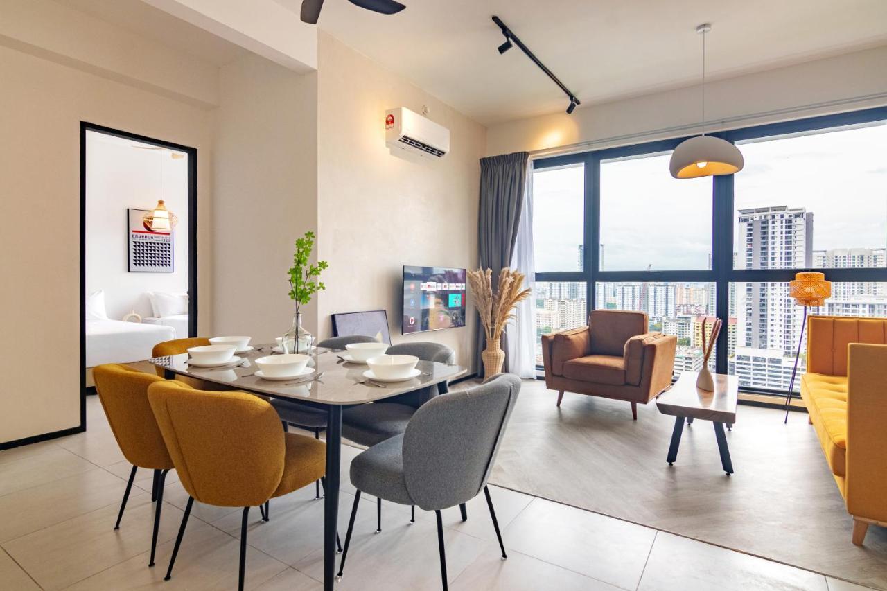 Urban Suites, Spectre Collection By Stellar Alv Jelutong Esterno foto